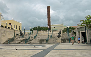 Plaza Quinto Centenario old san juan