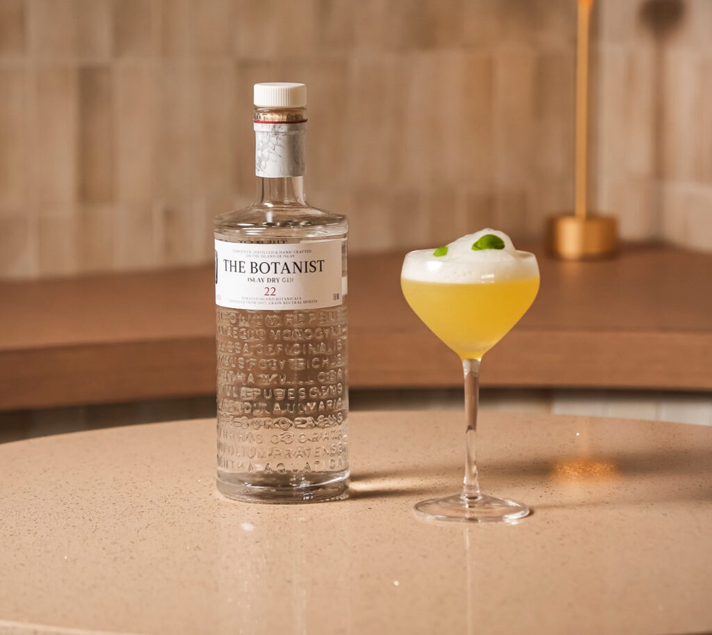 13 of The Best Bars in Puerto Rico Right Now - Identidad Cocktail Bar