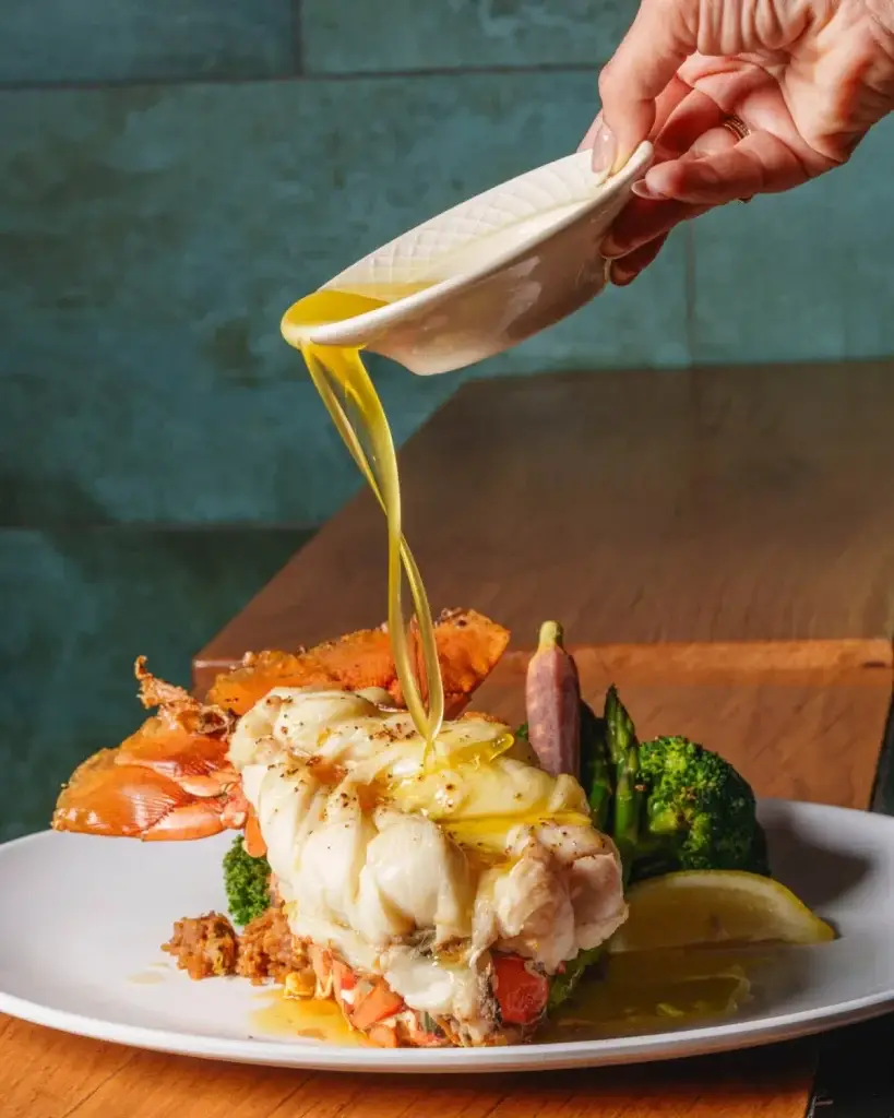 The Best Places to Eat in the San Juan Metro Area Right Now - Bottles, Guaynabo