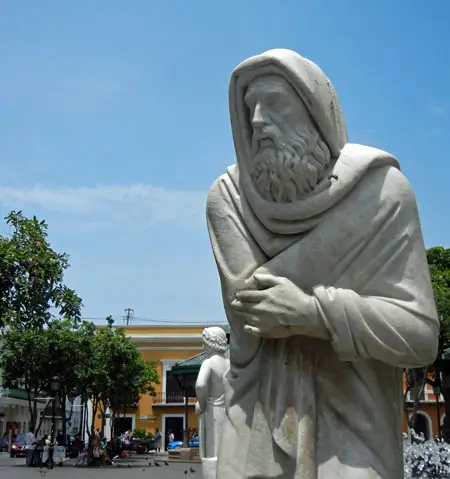 A Stunning Old San Juan Photo Tour - Plaza de Armas
