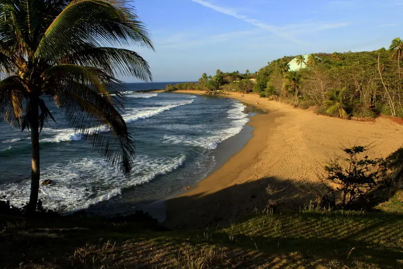 Domes Beach, Rincon